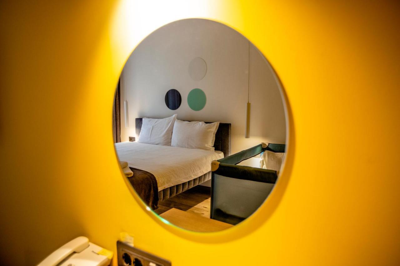 Hotel 4 Llulla Приштина Экстерьер фото